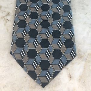 GEOMETRIC BLACK GRAY TAN NECKTIE